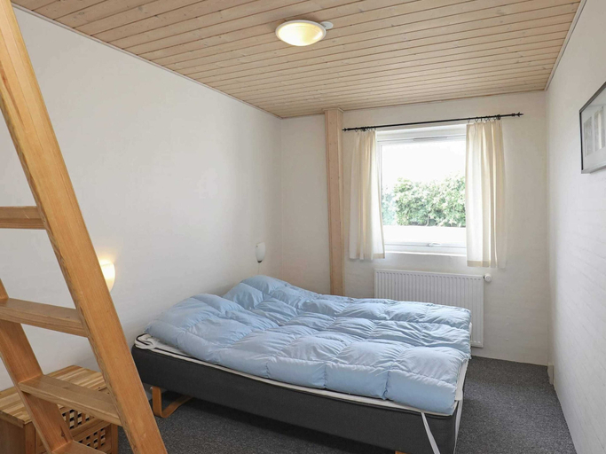 Bedroom 2, 5 Star Holiday Home in Vinderup, Holstebro