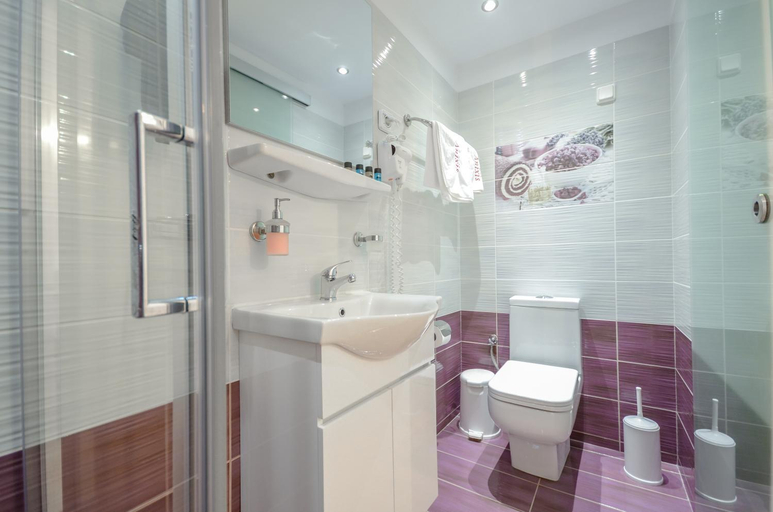 Bathroom 3, Hotel Anixis, South Aegean