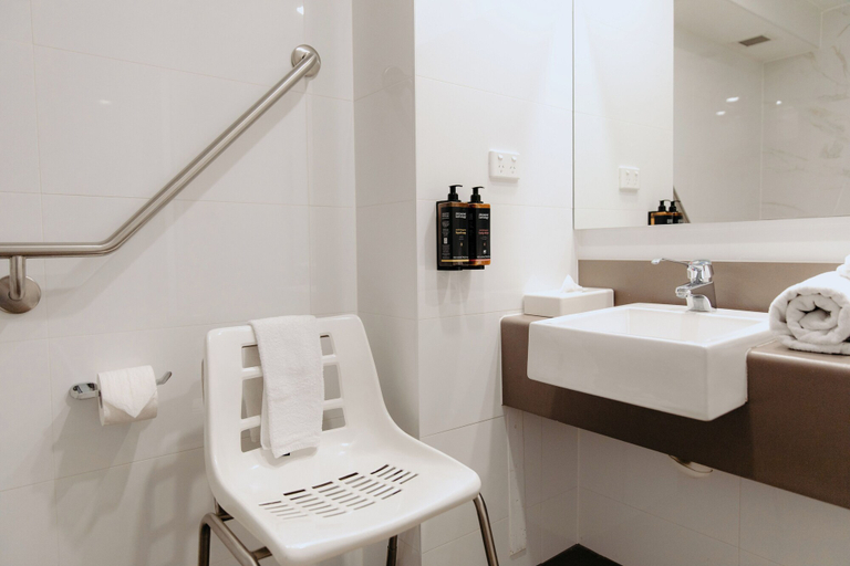 Bathroom 5, Mercure Sydney Parramatta, Sydney