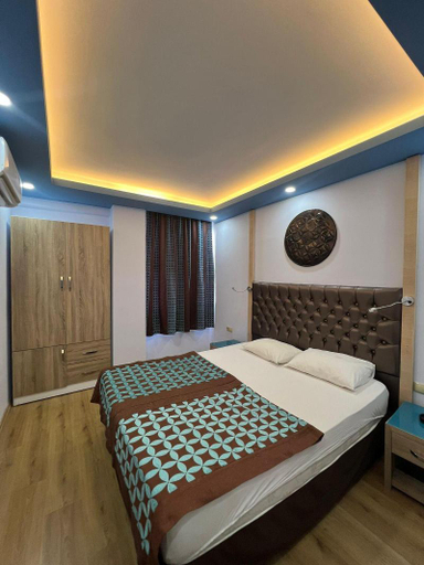 Bedroom 2, Esma Apart Hotel, Alanya