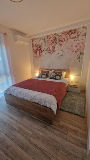 Bedroom, Blooming Apartment, Baile Felix, Sanmartin