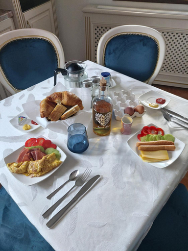 Food & Drinks, Sky Park Home, Iasi