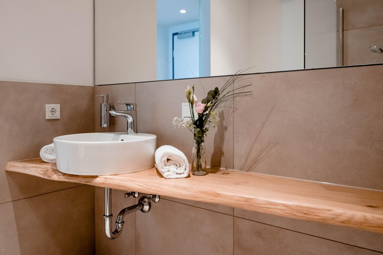 Bathroom 2, Zeitlos Boutiquehotel, Limburg-Weilburg