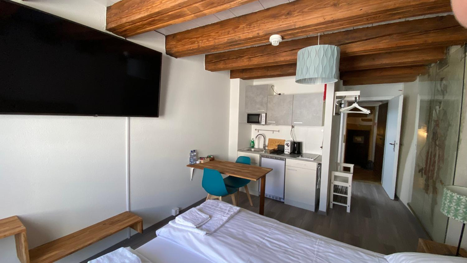 Bedroom 2, Aux chambres du Banneret, Neuchâtel