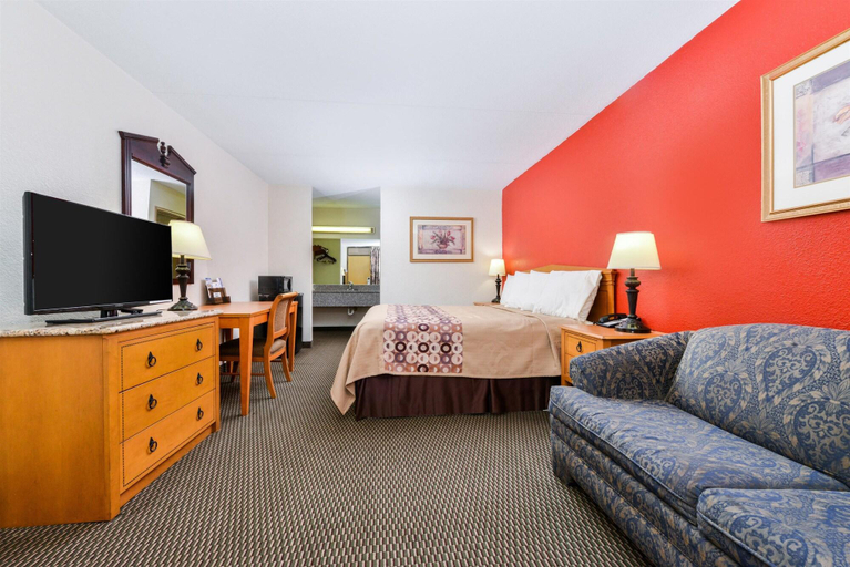 Bedroom 3, The Atlas Hotel, Davidson