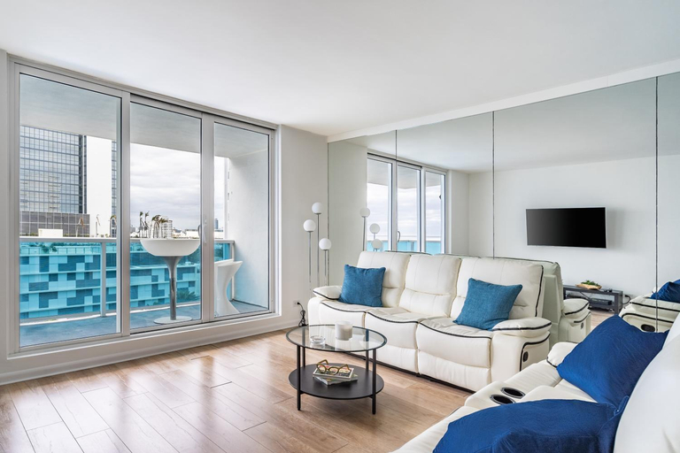 Others 3, 1 Bedroom Private Residence at Roney Palace -804, Miami-Dade