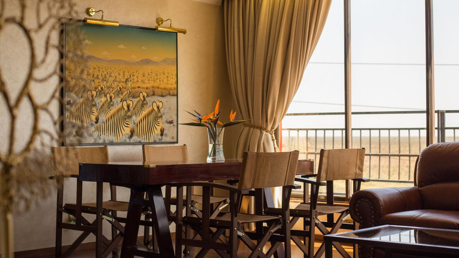 Food & Drinks 5, 254 Ole-Sereni, Langata