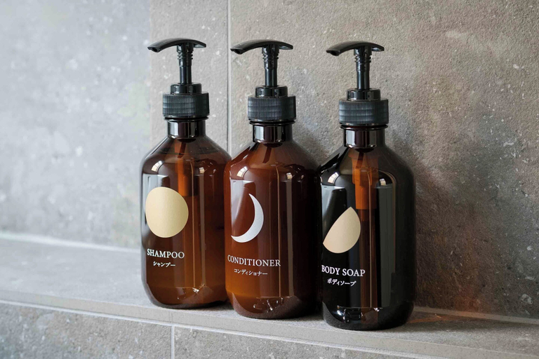 Bathroom amenities 5, Nananohi Machiya House, Takayama