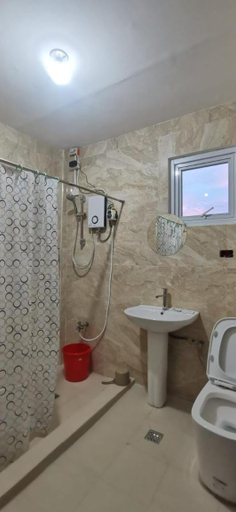Bathroom 4, coolbreeze lodge and cafe, Banaue