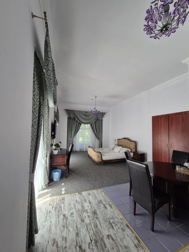 Bedroom 2, Dwór Górny, Kłodzko