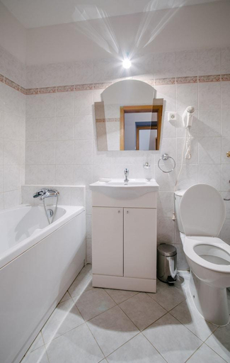 Bathroom 3, Hotel Gurman, Domažlice