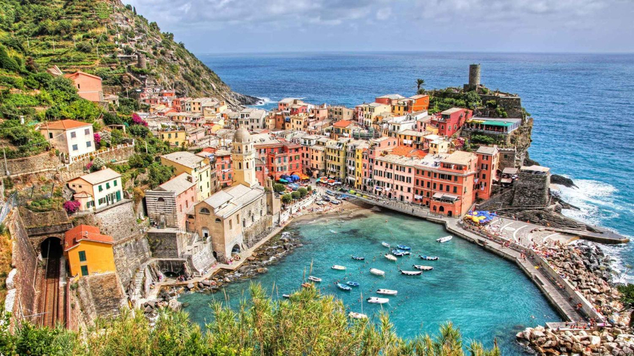 Exterior & Views, REDAMARE SUITES, La Spezia