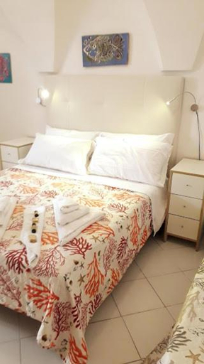 Others 2, In Vacanza a Gaeta - Libera Stella, Latina