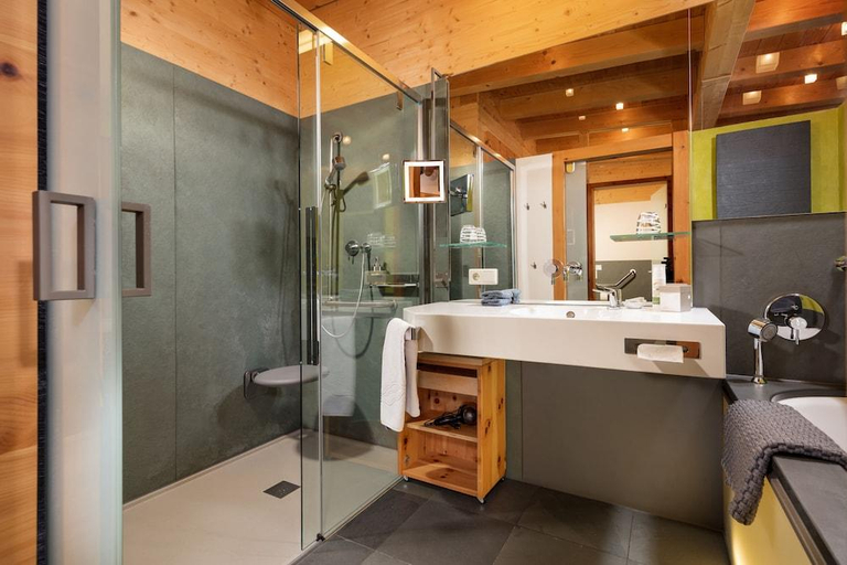 Bathroom 4, Naturhotel Waldklause, Imst