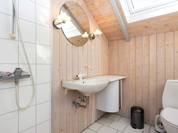 Bathroom, 4 Person Holiday Home in Oksbol-by Traum, Varde
