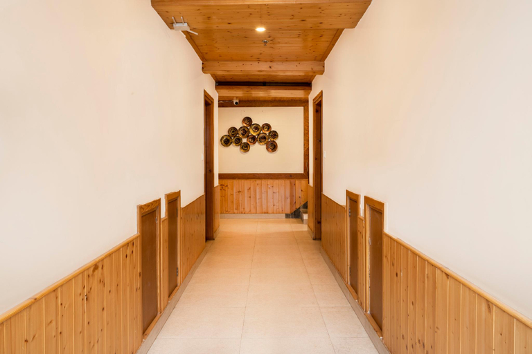 Public Area 3, Treebo Premium Sattva With Mountain View, Kullu