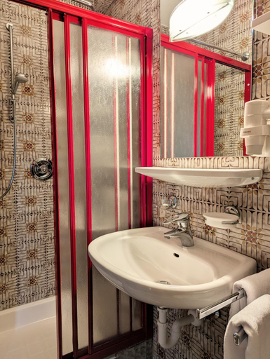 Bathroom 3, Gasthof Eggwirt, Bolzano