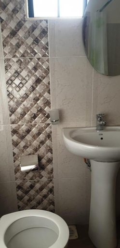 Bathroom 4, Sochati Casa Resort, Dagoretti North