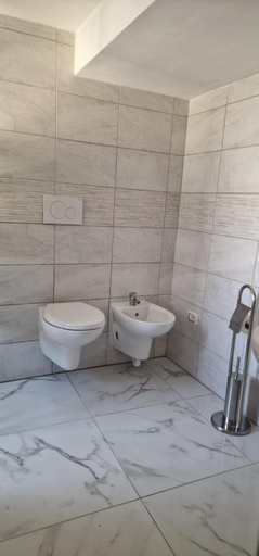 Others 3, Di Fronzo Guest House T, Bari