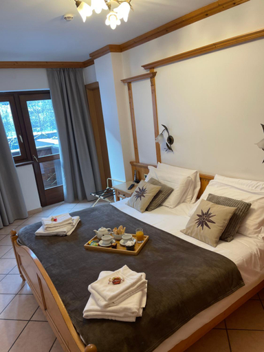 Bedroom 2, Hotel Valle Verde - Rent Ski & Bike, Udine