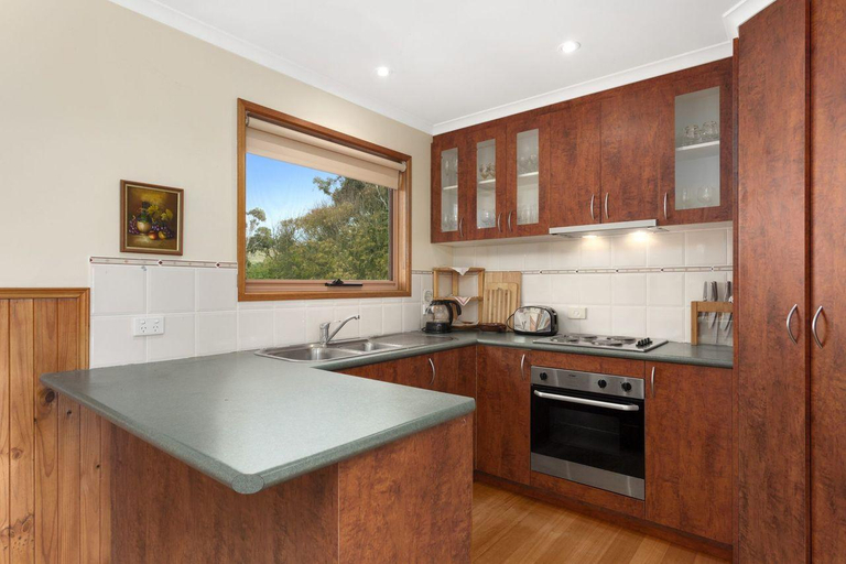 Others 4, Magnolia, Colac-Otway - South