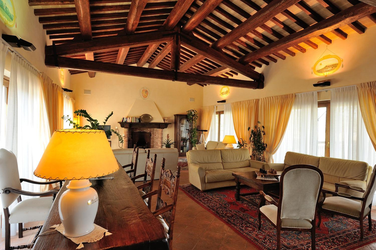 Public Area 4, Ripa Relais, Perugia