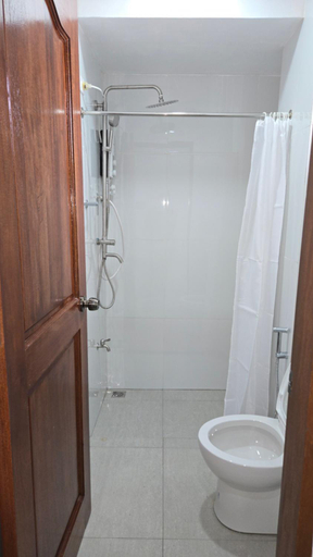 Bathroom 3, Sunvilla beachfront hotel, Malay