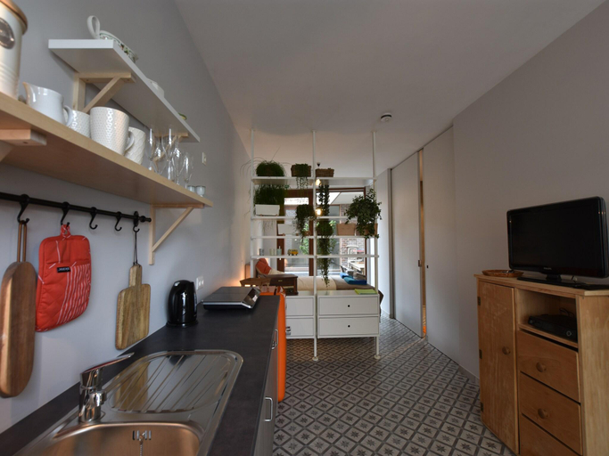 Others 5, Apartment in Ieper with terrace, West-Vlaanderen