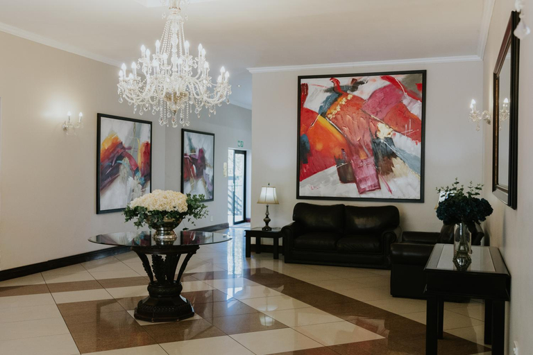 Public Area 2, Le Grand Chateau Hotel, Fezile Dabi