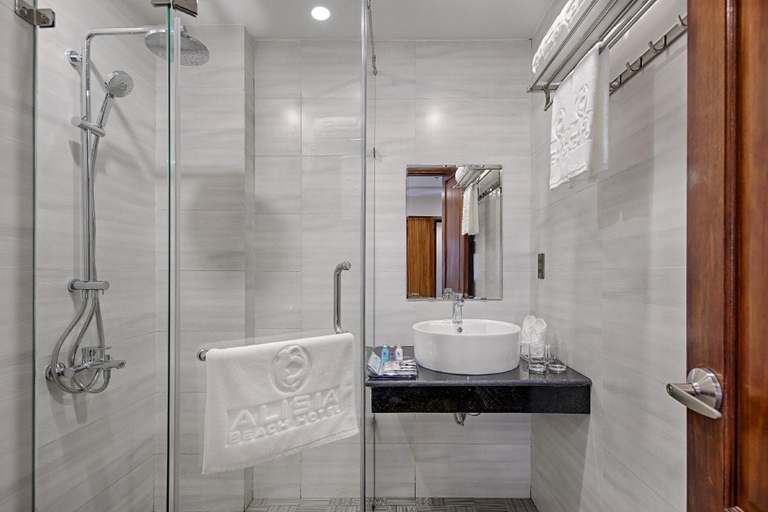 Bathroom 5, Alisia Beach Hotel Da Nang, Da Nang