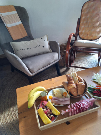 Food & Drinks 4, Le cocon NeAuNature, Anse-Bertrand