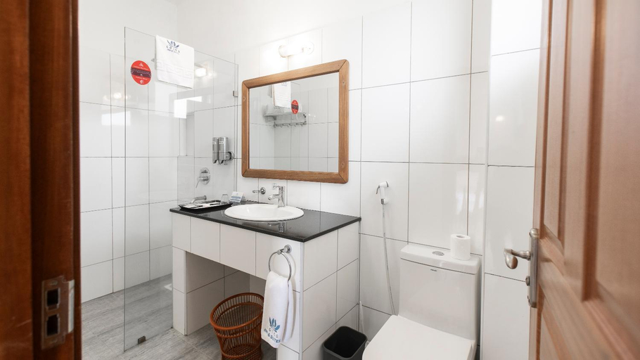 Bathroom 4, Lotos Inn and Suites, Westlands