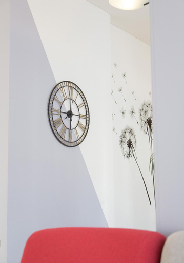 Bedroom 3, Aries, Novara