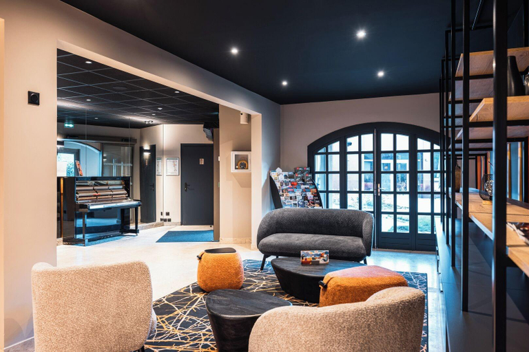 Public Area 2, Base Camp Lodge - Albertville, Savoie