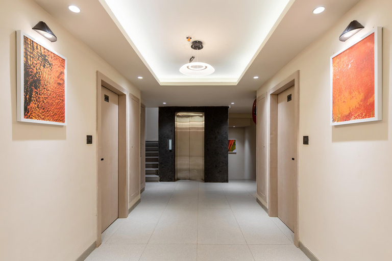 Public Area 3, Fabhotel Red Vibe, Bhopal