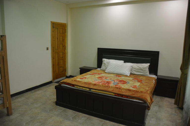 Bedroom 4, Hotel Rock Star, Naran, Hazara