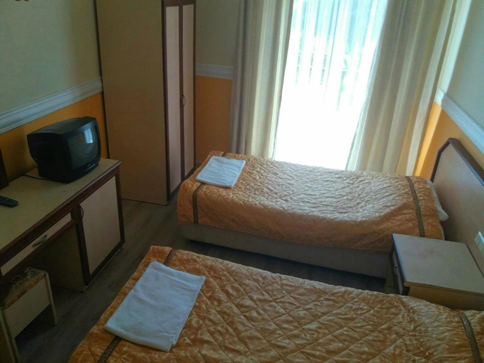 Bedroom 2, Kleopatra Bebek Hotel, Alanya