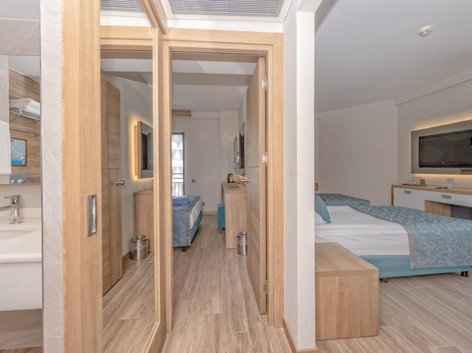 Bedroom 2, Meryan Hotel, Manavgat