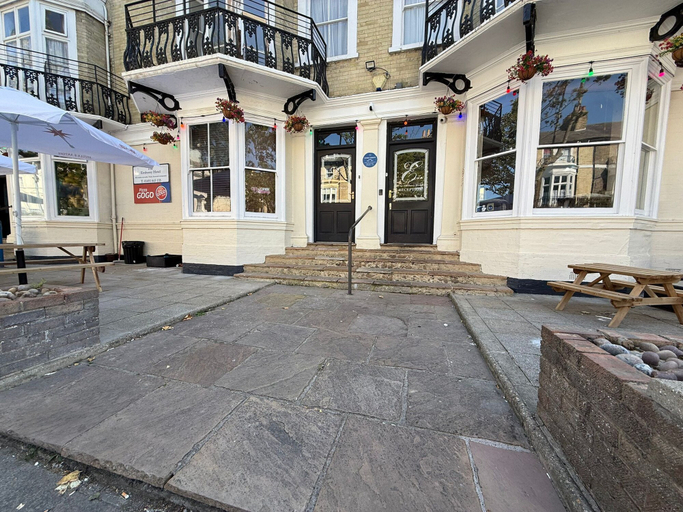 Exterior & Views 2, The Embassy Hotel, Norfolk