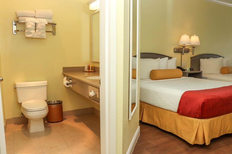 Bedroom 3, Jupiter Waterfront Inn, Martin