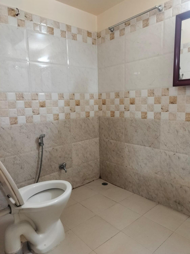 Bathroom, Hotel Nagaon Point, Nagaon