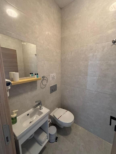 Bathroom 5, Kırçak Konak, Çeşme