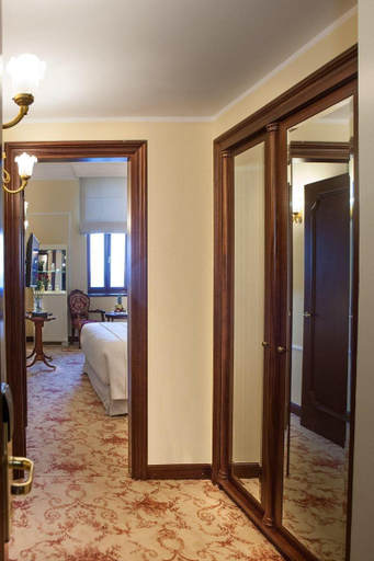 Bedroom 3, Grande Albergo Delle Rose, South Aegean