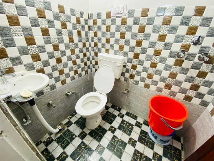 Bathroom, Hotel Hari Ganga Haridwar -Near By Railway Station, Hardwar