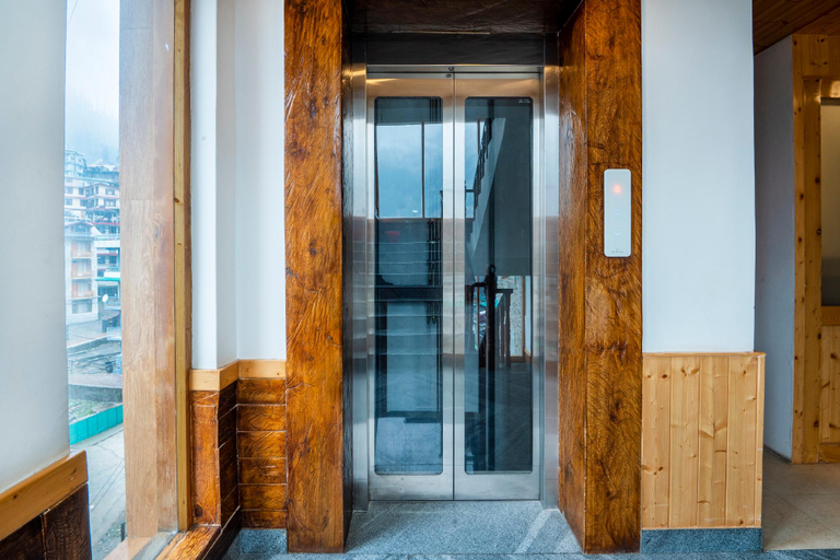 Public Area 3, Treebo Premium Sattva With Mountain View, Kullu