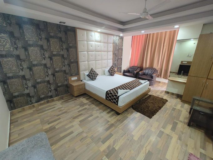 Others 3, Hotel Rahi, Ranchi