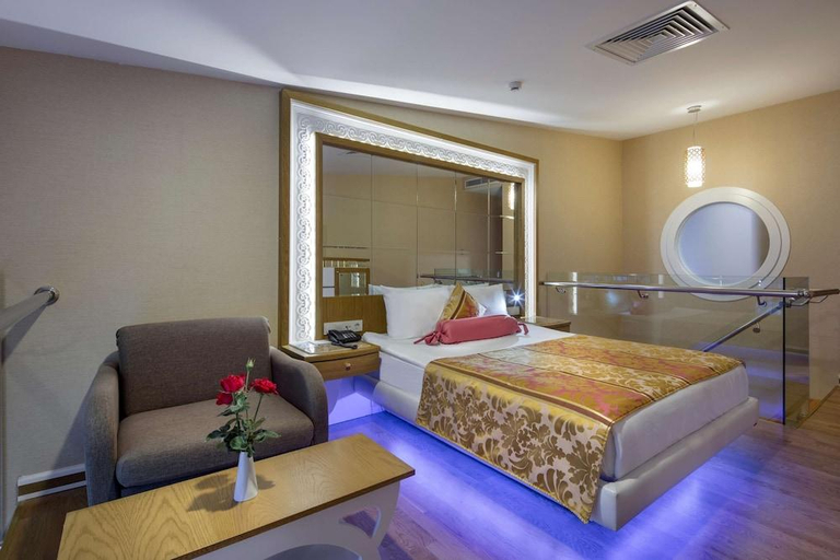 Bedroom 3, Granada Luxury Okurcalar, Alanya
