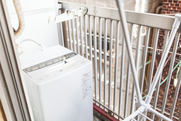 Laundry, b&Kuromon2, Osaka