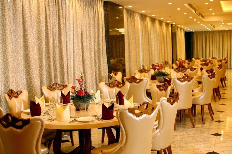 Food & Drinks 5, The Grand Mountain Hotel, Matale