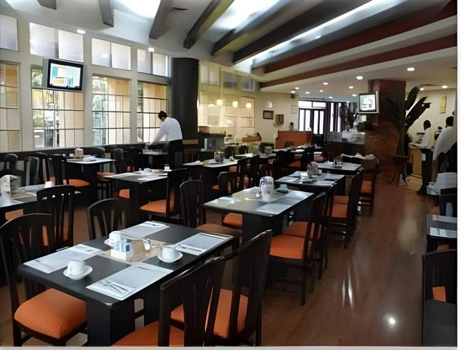 Food & Drinks 5, Hotel Santa Irene Guadalajara, Guadalajara